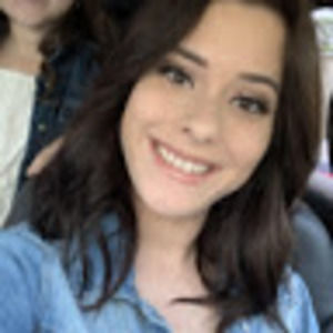 Meet your Posher, Karissa